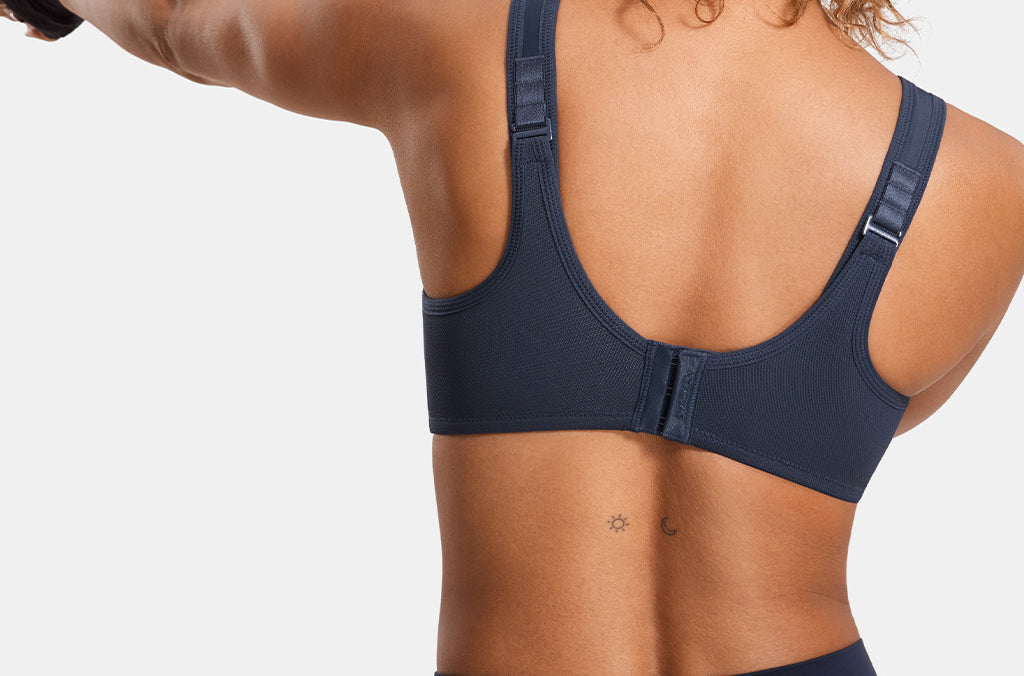 Women's High Impact Sports Bra True Navy 5 @model_info:ES2