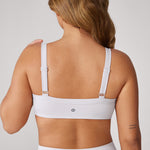 Women's Hugcurve Adjustable Square Workout Bra White