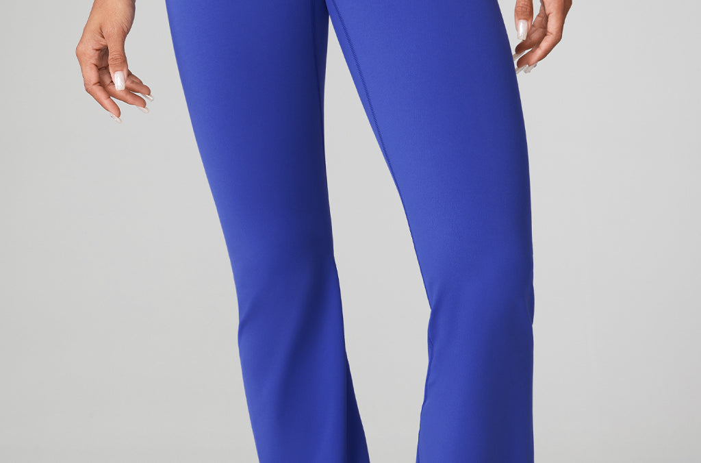 Women's Hugcurve No Front Seam Flare Leggings 31'' Royal Blues