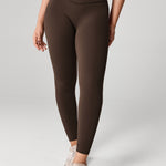 Women's Hugcurve Hidden Scrunch Butt Leggings 25" - No Front Seam Clay Brown