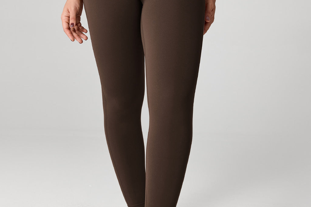 Women's Hugcurve Hidden Scrunch Butt Leggings 25" - No Front Seam Clay Brown