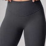 Women's Hugcurve Hidden Scrunch Butt Leggings 25" - No Front Seam Graphite Grey