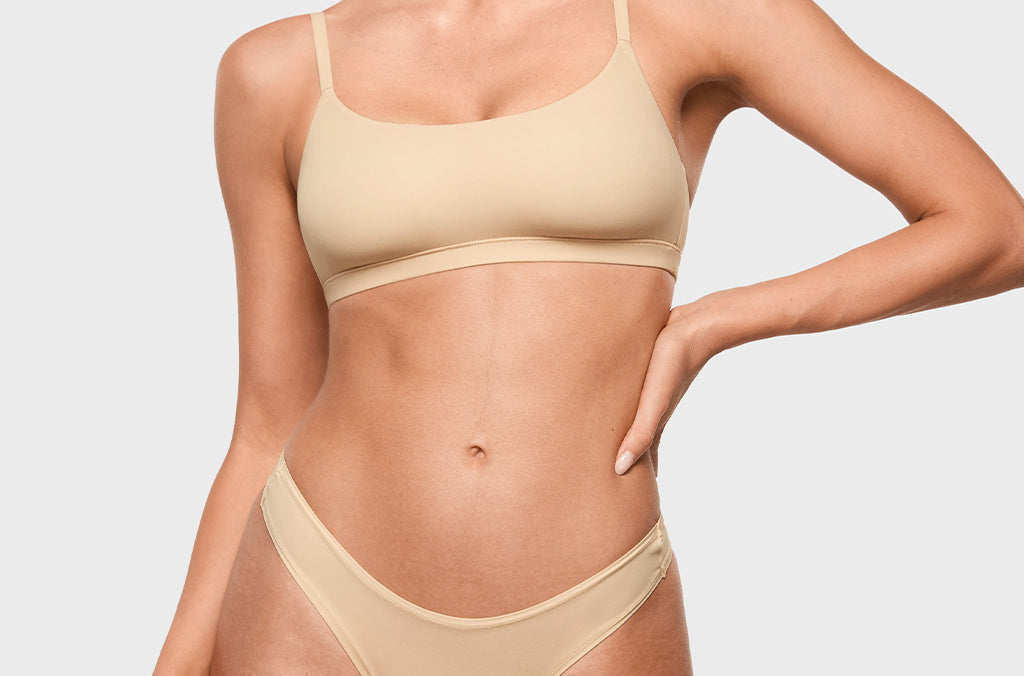 Women's V-shaped Low Rise Thongs 3 Pack Light Oatmeal (3pack)