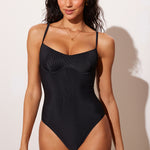 Women's Ribbed One Piece Underwire Swimsuit Black @model_info:ES1