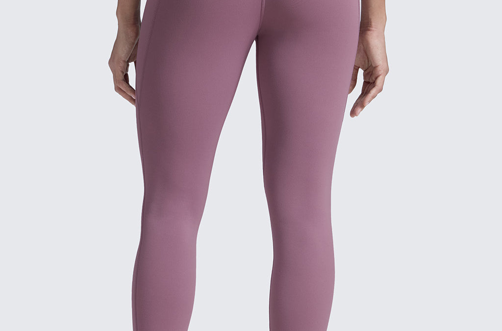 CRZ YOGA Women's Yoga Leggings 25" with Pockets Light Lavender