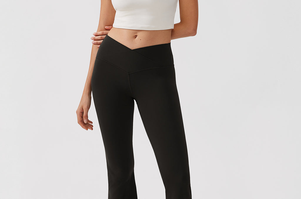 CRZ YOGA Women's V Cross Waist Flare Leggings 31'' Black