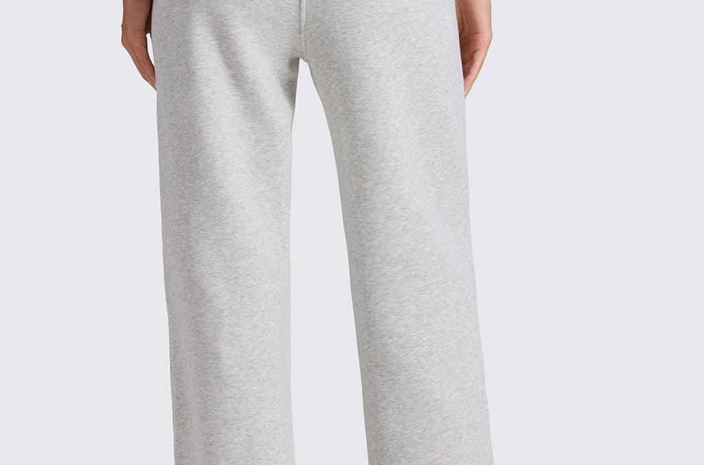 CRZ YOGA Women's Cotton Fleece Lined Sweatpants 30" Milky White