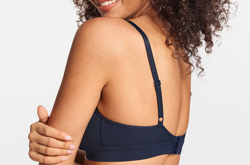 SOULVOR wireless V-neck triangle Bralette Light Glacier