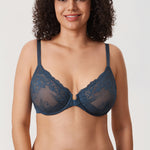 Women's Vintage Lace Front Closure Bra Lipstick Red