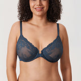 Women's Vintage Lace Front Closure Bra Lipstick Red