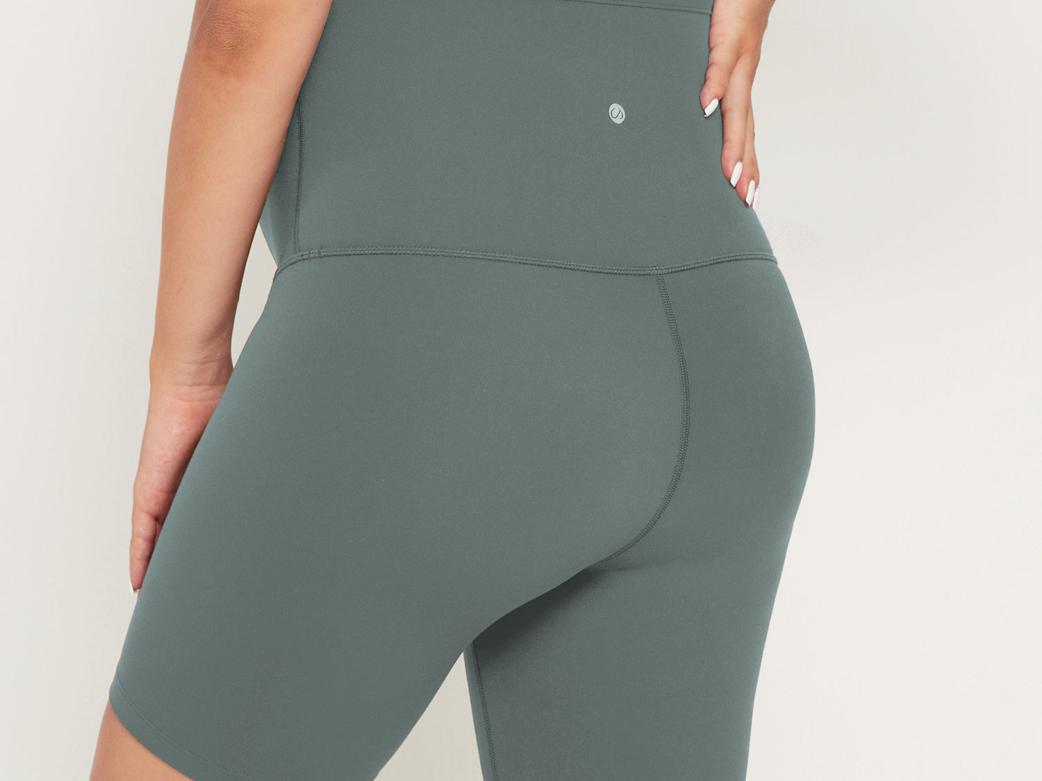 Women's Super High Waist Maternity Shorts 6" Coffee Brown